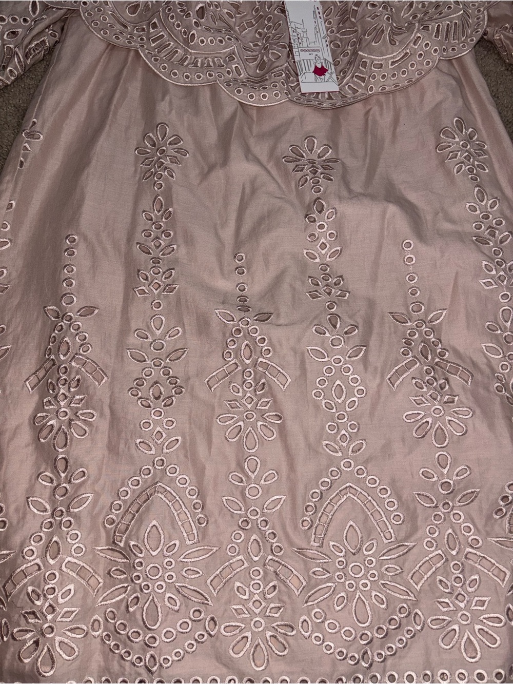 Parker Dress Women Small
BlushFlounced Eyelet Lined Cathy - Picture 7 of 12